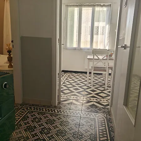 Stefani Retro Luxury Nyaraló