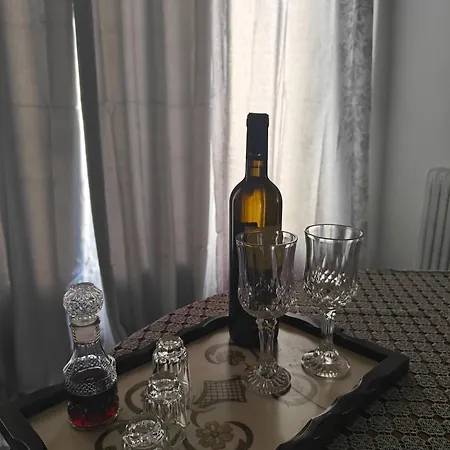 Stefani Retro Luxury Feriehus Chalkís